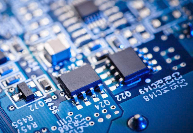 电阻体积大小如何影响其电阻值 电子元器件设计的考量